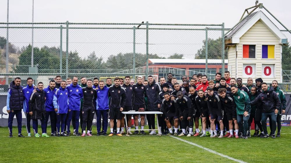 Gaziantep FK'da Semih Güler'e sürpriz pasta